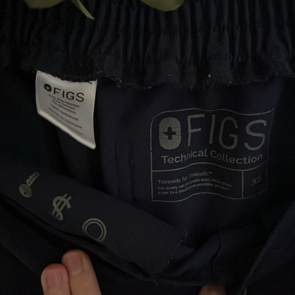 FIGS Yola scrub pants - Navy Blue -XS - Picture 8 of 11